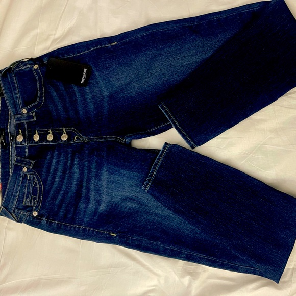 NWT!!! TRUE RELIGION JEANS - Picture 2 of 5